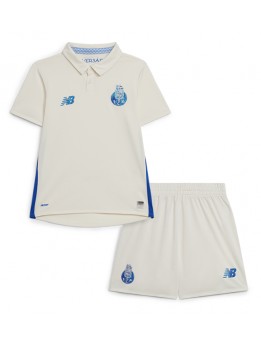 Billige Porto Tredjedraktsett Barn 2025-26 Kortermet (+ Korte bukser)